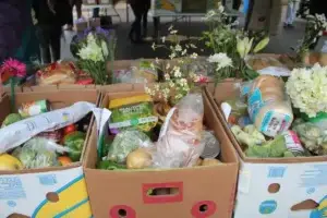 Food pantry donations