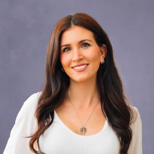 Agustina Lotts headshot